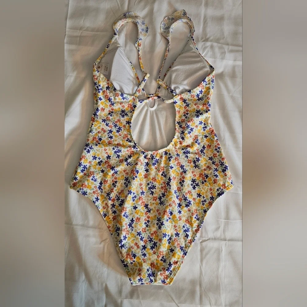Shade & Shore Ditsy Floral Ruffle Plunge One-Piece Swimsuit - Size Large